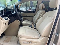 Buick GL8 ES Luxe Enjoyment Edition - ფოტო 12