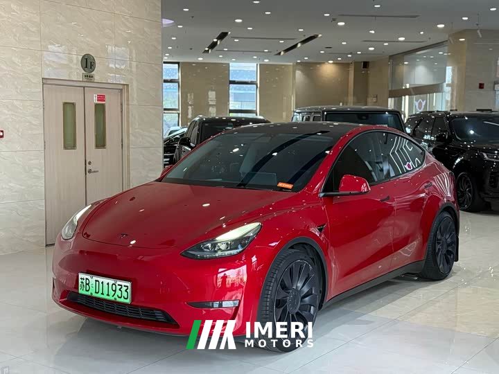 Tesla Model Y Performance All-Wheel Drive