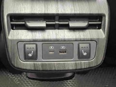 Nissan ARIYA 2022 Two-Wheel Drive Long Range Top Configuration - ფოტო 16
