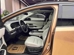 Nissan ARIYA 2022 Two-Wheel Drive Long Range Top Configuration - ფოტო 9
