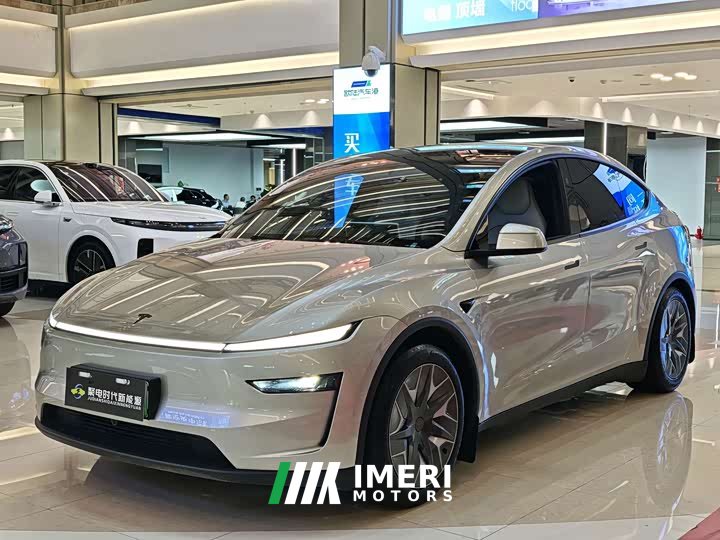 Tesla Model Y L Long Range All-Wheel Drive - ავტომობილი ჩინეთიდან