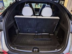 Tesla Model Y L Long Range All-Wheel Drive - ფოტო 13