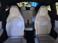 Tesla Model Y L Long Range All-Wheel Drive - ფოტო 15