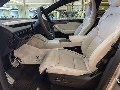 Tesla Model Y L Long Range All-Wheel Drive - ფოტო 8