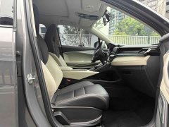 Lynk & Co Geely Lynk & Co 06 EM-P 2020 PHEV Plus - ფოტო 8