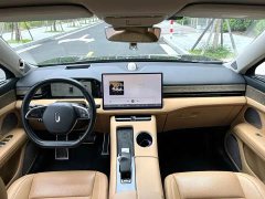 AITO Wenjie M5 Extended Range AWD Ultimate Edition - ფოტო 6