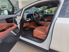 Cadillac IQ Aoge Four-Wheel Drive Long-Range Edition - ფოტო 8
