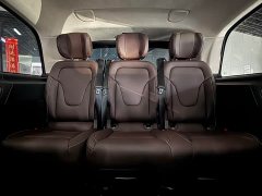 Mercedes-Benz V-Class 2022 V 260 L Long Wheelbase Luxury Edition - ფოტო 12