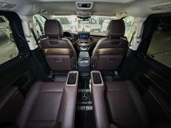 Mercedes-Benz V-Class 2022 V 260 L Long Wheelbase Luxury Edition - ფოტო 6