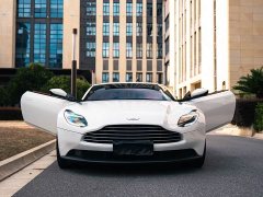 Aston Martin DB11 2020 4.0T V8 Coupe - ფოტო 2