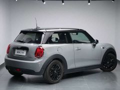 BMW MINI 1.5T COOPER Classic Edition - ფოტო 3