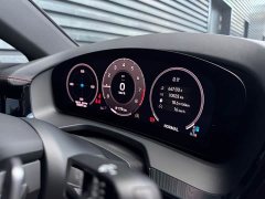 Porsche Panamera 4 Executive Extended Wheelbase 2.9T - ფოტო 17