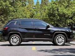 Jeep 220T Automatic Elite - ფოტო 4