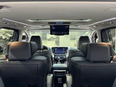 Toyota Vellfire 2023 Crown Twin Engine 2.5L HV Luxury Edition - ფოტო 10