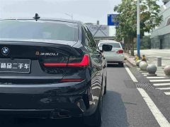 BMW 3 Series 330Li xDrive M Sport Night Edition Package - ფოტო 11