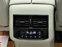 Volkswagen Viloran 2020 380TSI Flagship - ფოტო 17