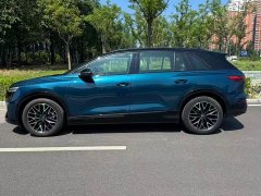 Audi Q5 e-tron 2022 40 e-tron Stellar Edition Mecha Package - ფოტო 3