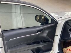 Toyota Camry 2021 Hybrid 2.5L HGVP Leading Edition - ფოტო 14