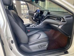 Toyota Camry 2021 Hybrid 2.5L HGVP Leading Edition - ფოტო 9