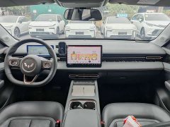 Wuling Starlight 2025 70km Smart Standard Edition - ფოტო 11