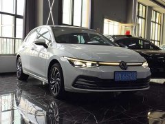 Volkswagen Golf 2021 280TSI DSG 30th Anniversary Edition - ფოტო 3