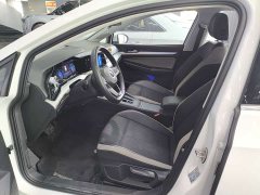 Volkswagen Golf 2021 280TSI DSG 30th Anniversary Edition - ფოტო 8