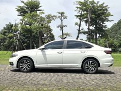 Volkswagen Lavida 280TSI DSG Comfort - ფოტო 4