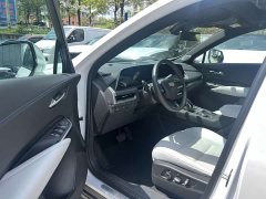 Cadillac XT4 2024 28T FWD Luxury - ფოტო 8