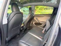 Tesla Model Y Rear-Wheel Drive - ფოტო 7