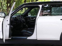 BMW 2023 MINI Clubman Facelift 2.0T Cooper S Connoisseur - ფოტო 19
