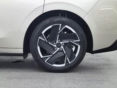 Lynk & Co Geely Lynk & Co 07 EM-P 2024 EM-P 126 Extended Range Halo - ფოტო 13