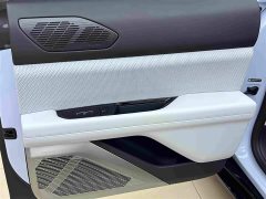 HiPhi Z Five-Seater - ფოტო 19