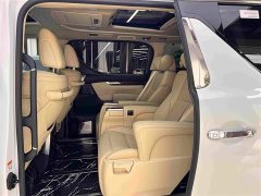 Toyota Alphard 2021 Hybrid 2.5L Luxury - ფოტო 10