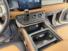 Land Rover Defender 110 3.0T P400 X-DYNAMIC HSE - ფოტო 9