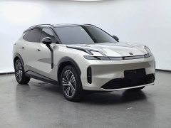 Lynk & Co Geely Lynk & Co 08 EM-P 220km AWD Performance Halo - ფოტო 3