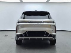 Lynk & Co Geely Lynk & Co 08 EM-P 220km AWD Performance Halo - ფოტო 5
