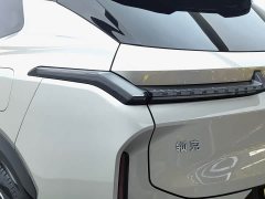 Lynk & Co Geely Lynk & Co 08 EM-P 220km AWD Performance Halo - ფოტო 8