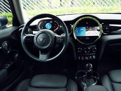 BMW MINI 1.5T COOPER Artist - ფოტო 13