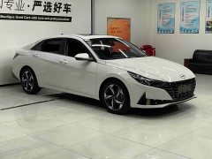 Hyundai Elantra 1.5L CVT Luxury - ფოტო 3