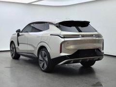 Lynk & Co Geely Lynk & Co 08 EM-P 2023 120km Extended Range Halo - ფოტო 7