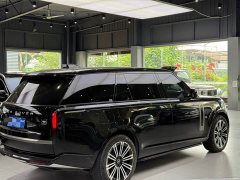 Land Rover Range Rover 3.0 L6 400PS Extended Wheelbase 7-Seater - ფოტო 8