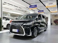 Lexus LM 2020 300h Four-Seat Royal Edition - ფოტო 2