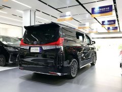 Lexus LM 2020 300h Four-Seat Royal Edition - ფოტო 5