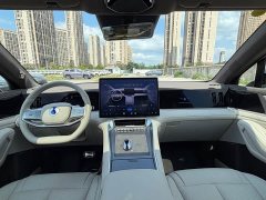 Denza BYD Denza N8L Flagship - ფოტო 13