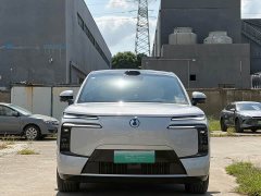 Denza BYD Denza N8L Flagship - ფოტო 2