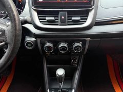 Toyota Yaris L Zhixuan X 1.5L CVT Luxury Plus - ფოტო 14