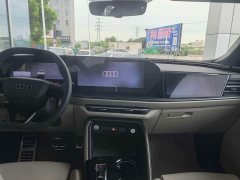 Audi Q5L 2.0T Smart Hybrid Flagship - ფოტო 8