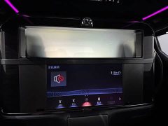 Lexus LM 2020 300h Four-Seat Royal Edition - ფოტო 12