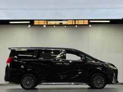 Lexus LM 2020 300h Four-Seat Royal Edition - ფოტო 13