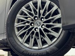 Lexus LM 2020 300h Four-Seat Royal Edition - ფოტო 16